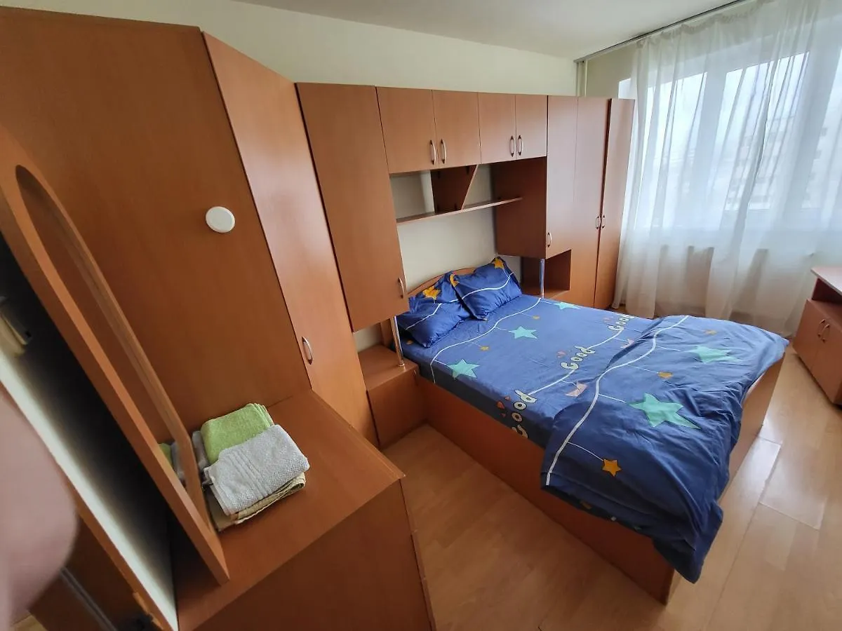 Cloud Nine Militari Gorjului Apartment Boekarest